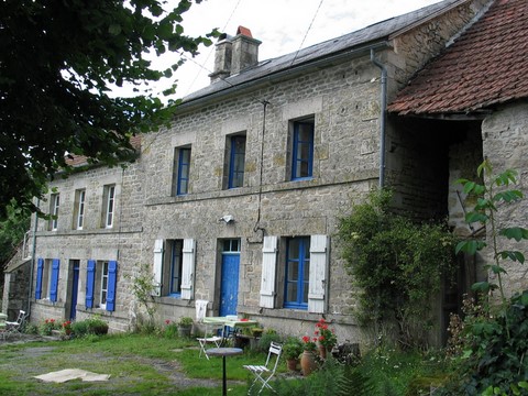 Maisons de maçon migrant - Saint-Goussaud La Ribière